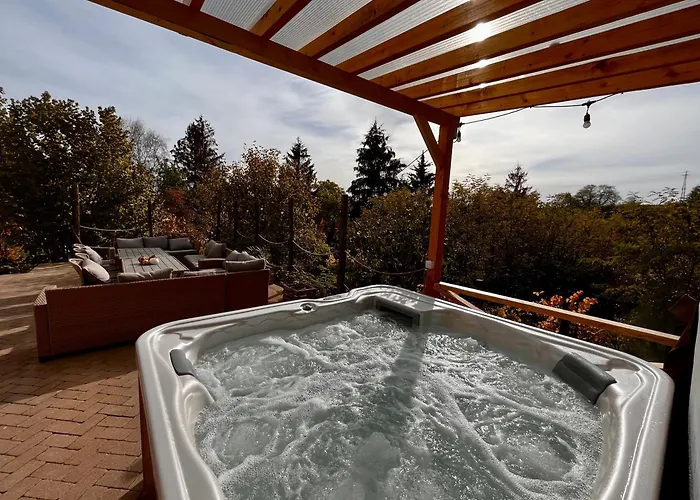 Chillinn Bikavér Pensión 4*