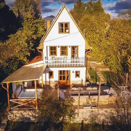 Egercottages - Bikaver *
